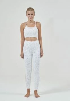 ENDURANCE ATHLECIA Sport-BH Sanree Mit Extra Komfort Print 2370 3 ENDURANCE ATHLECIA Sport-BH Sanree Mit Extra Komfort Print 2370 -Sloggi Shop unnamed file 1233