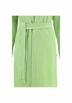 VOSSEN® Bademantel Damen Schalkragen Alessia Grass - 002 Grün -Sloggi Shop unnamed file 1710