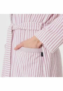 Cawö Bademantel, Schalkragen, Gestreift, Für Damen 22 MALVE 3 Cawö Bademantel, Schalkragen, Gestreift, Für Damen 22 MALVE -Sloggi Shop unnamed file 2058