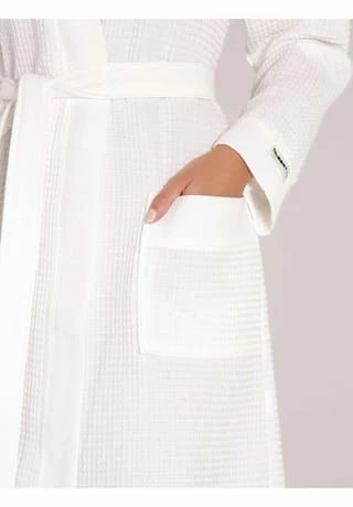 Damen Kurz-Kimono Länge 100cm TAUBERT Damen Kurz-Kimono Länge 100cm White -Sloggi Shop unnamed file 2276