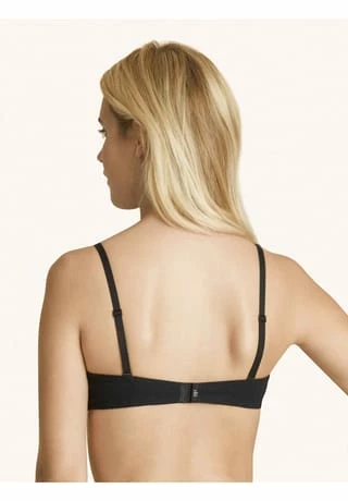 Damen Triangel-BH mit Push-Up-Effekt, High Apex Wish SIMONE PÉRÈLE Damen Triangel-BH Mit Push-Up-Effekt, High Apex Wish Black -Sloggi Shop unnamed file 458